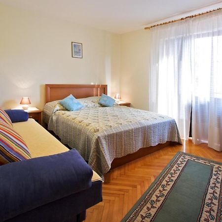 Appartamento Maria Porec Esterno foto